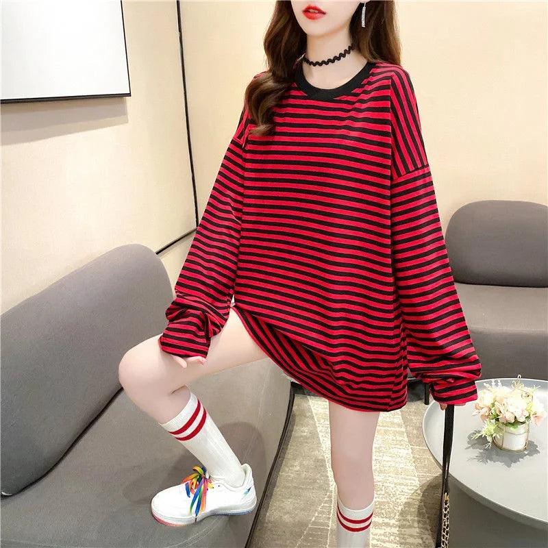 코사히키 여성 루즈핏 스트라이프 긴팔 티셔츠 (KOSAHIKI Women Loose Striped Long Sleeve T-Shirt)