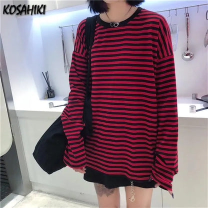 코사히키 여성 루즈핏 스트라이프 긴팔 티셔츠 (KOSAHIKI Women Loose Striped Long Sleeve T-Shirt)
