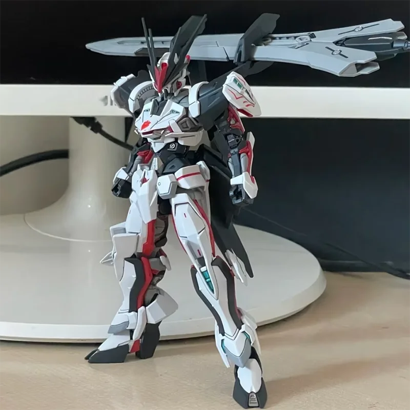 킹 아스트레이 MHF-01 HG 1/144 완성형 피규어 (King Astray MHF-01 HG 1/144 Collectible Model)
